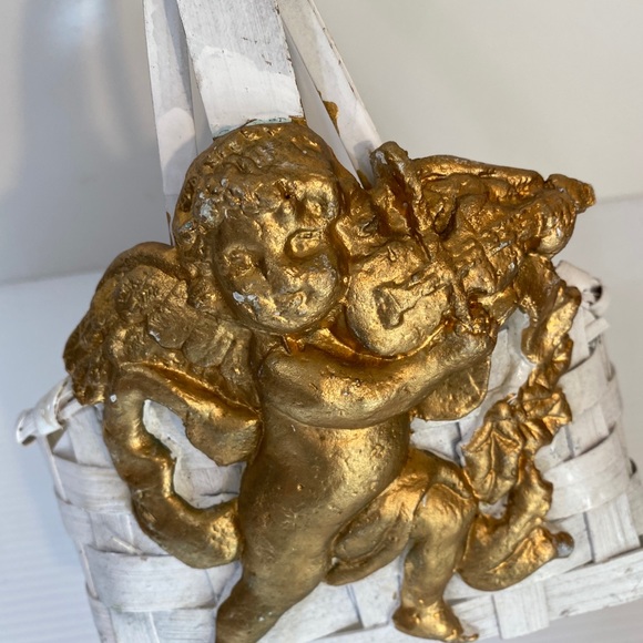 Romantic Angel Cherub Basket Victorian Gold Angels White Handcrafted Basket - Picture 5 of 14